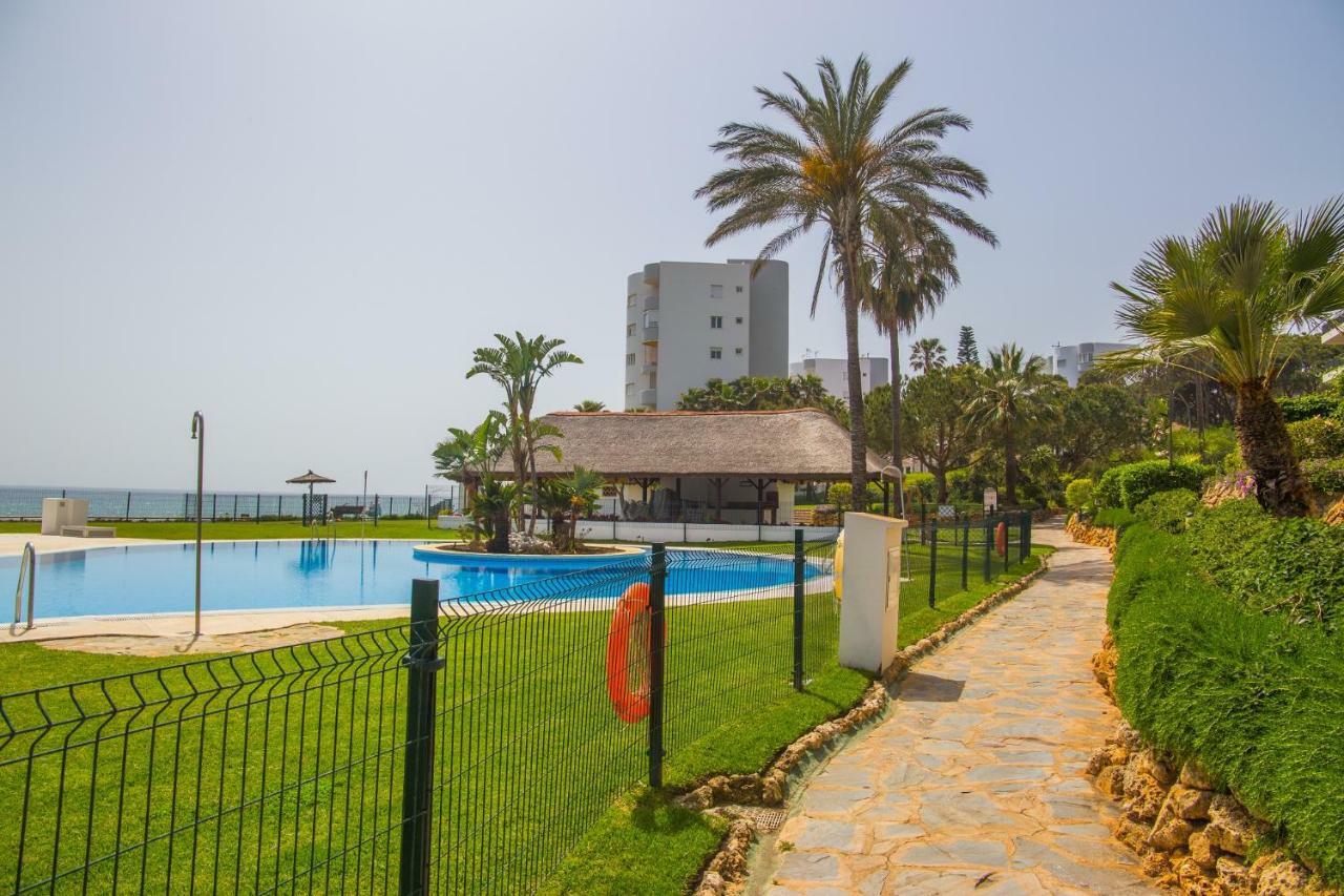 1Br Beachfront Complex - Mi Capricho Sitio de Calahonda Kültér fotó